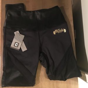 Chestee The Kiki Leggings